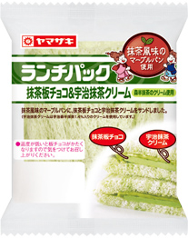 抹茶板チョコ＆宇治抹茶クリーム（森半抹茶のクリーム使用）
（抹茶風味のマーブルパン使用）